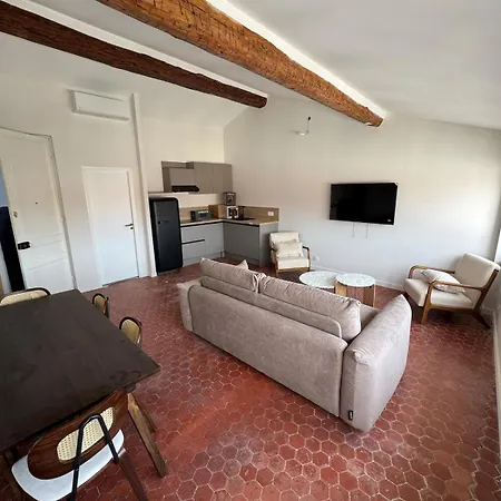#401 Heart Of Vieil - Place Nationale-high-end Newly Renovated & Furnished Antibes