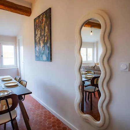 Apartment #401 Heart Of Vieil - Place Nationale-high-end Newly Renovated & Furnished Antibes