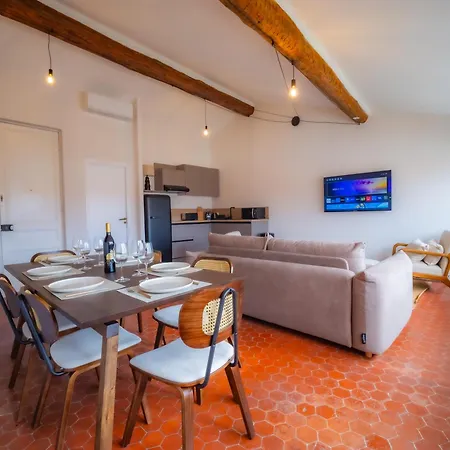 #401 Heart Of Vieil - Place Nationale-high-end Newly Renovated & Furnished Apartment Antibes