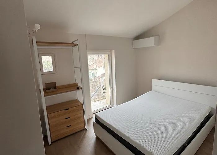 Lägenhet #401 Heart Of Vieil - Place Nationale-high-end Newly Renovated & Furnished Antibes