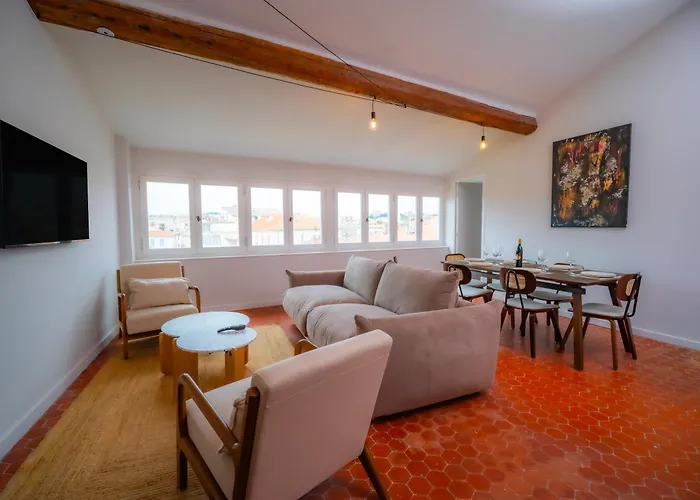 #401 Heart Of Vieil - Place Nationale-high-end Newly Renovated & Furnished Lägenhet *