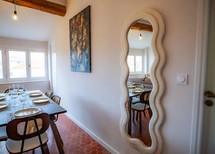 Lägenhet #401 Heart Of Vieil - Place Nationale-high-end Newly Renovated & Furnished Antibes